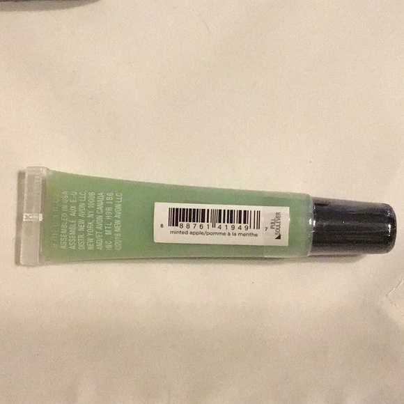 Avon Crave Lip Gloss - Minted Apple - Picture 2 of 3